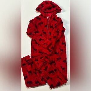 EUC Boys dip Moose Onesie Fleece Pajamas, red, Size M (8-10)